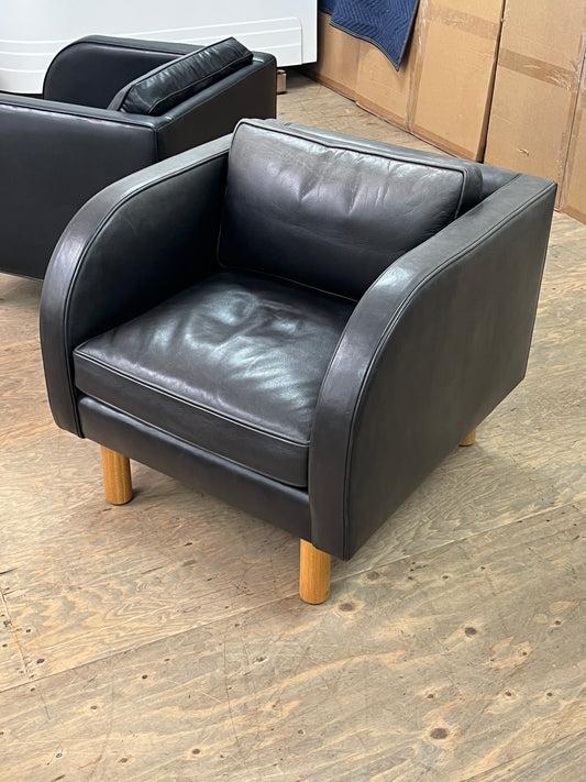 Modern Style Gray Club Chair
