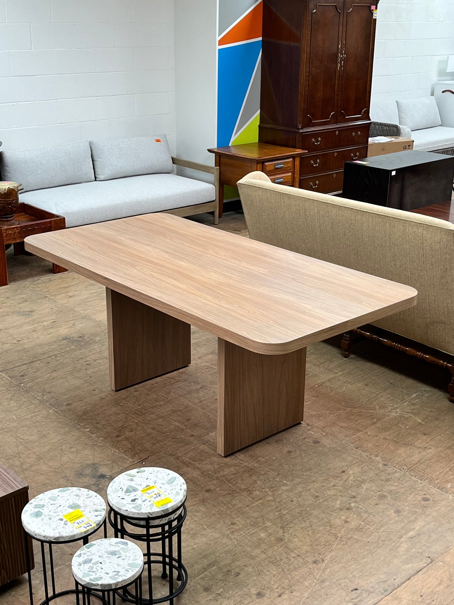 Modern Rounded Edge Dining Table