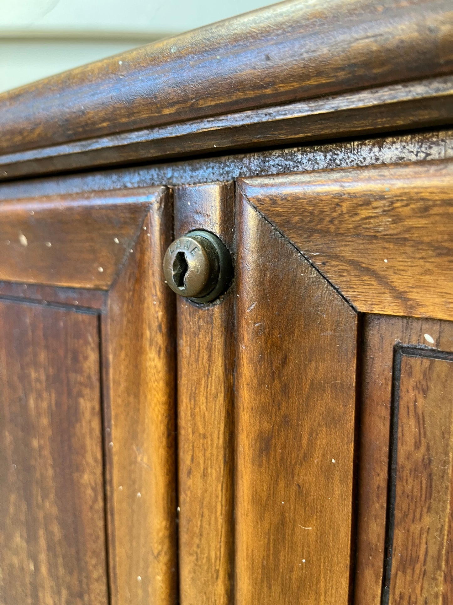 Lane Furniture Mid Century Wooden Cedar Chest - Broken Leg