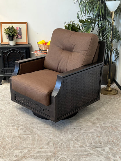 Mallin Furniture Outdoor Patio Rocking Chair