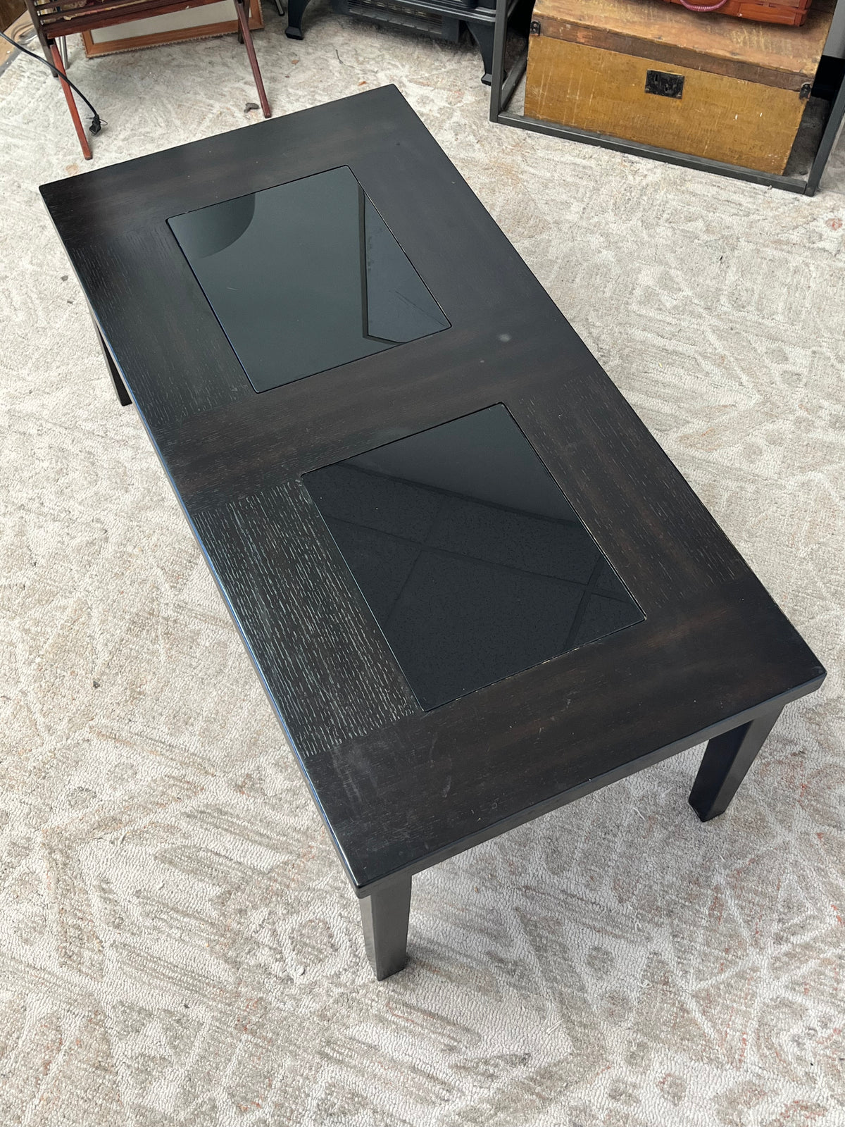 Traditional Style Glasstop Coffee Table