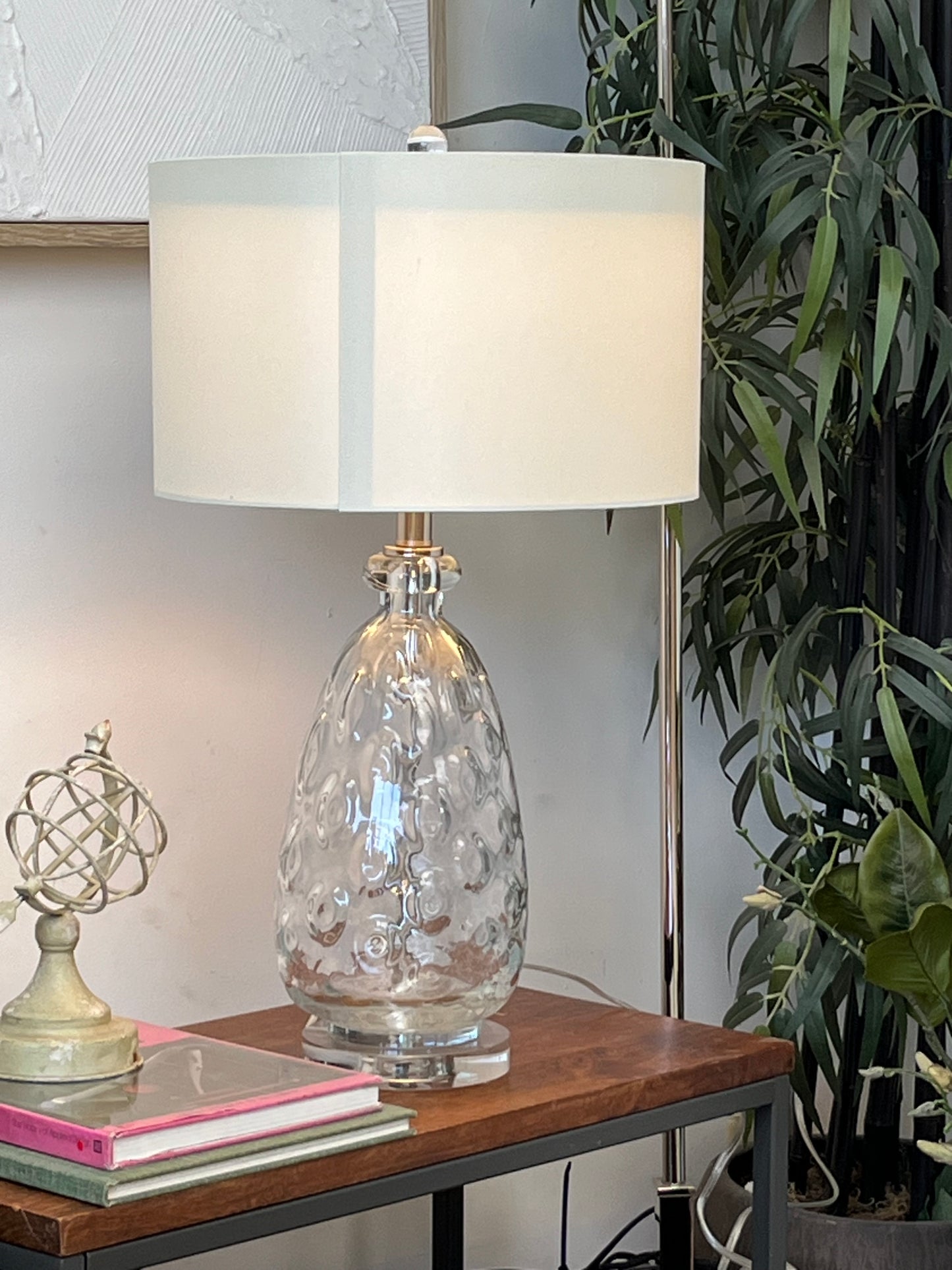 Textured Pear Shaped Table Lamp