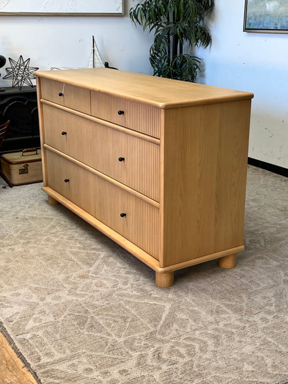 Modern Fluted 6 Drawer Dresser
