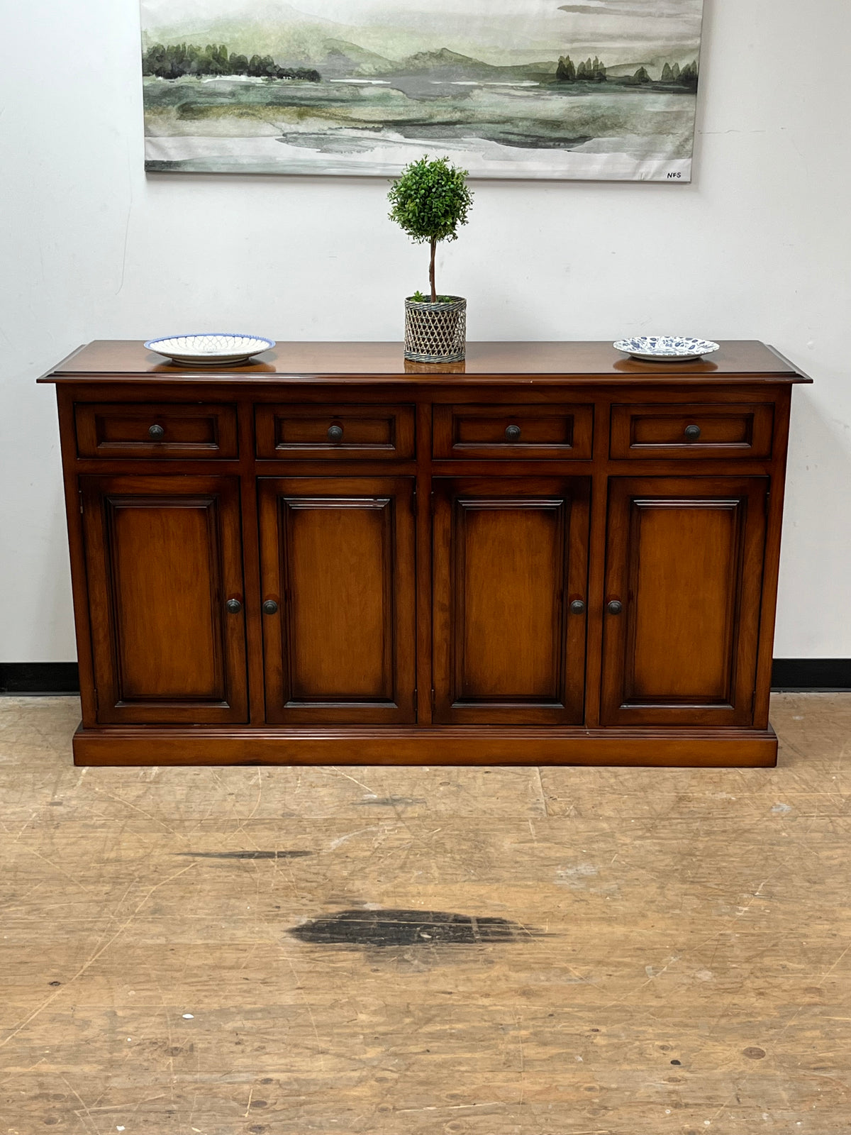 Traditional Style Wooden Buffet