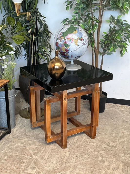 Modern Style Black Nightstand Table