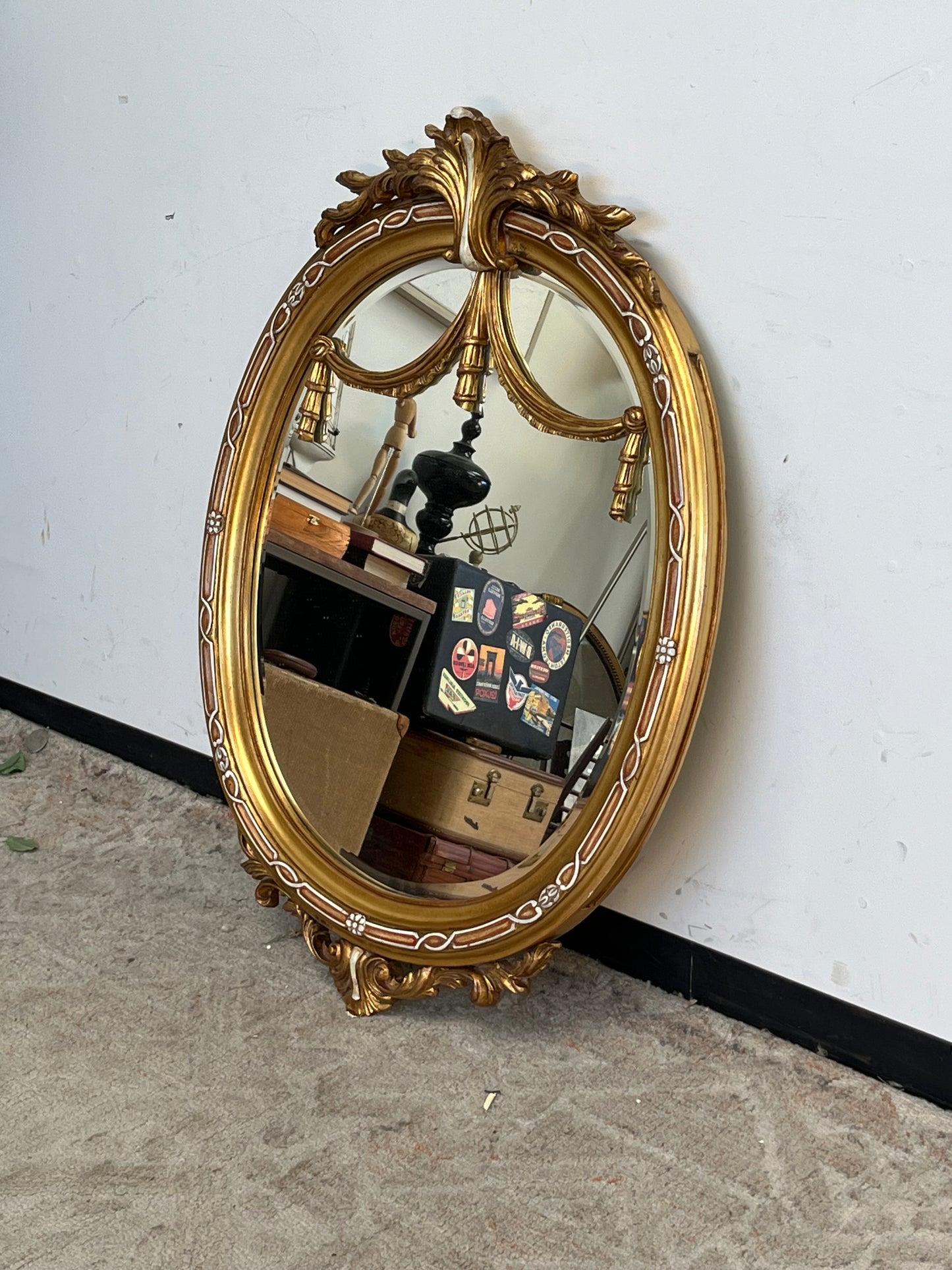 Antique Style Ornate Hanging Wall Mirror