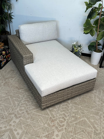 Outdoor Modern Chaise Lounge