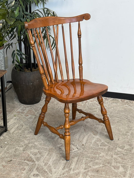 Colonial Style Dining Chair