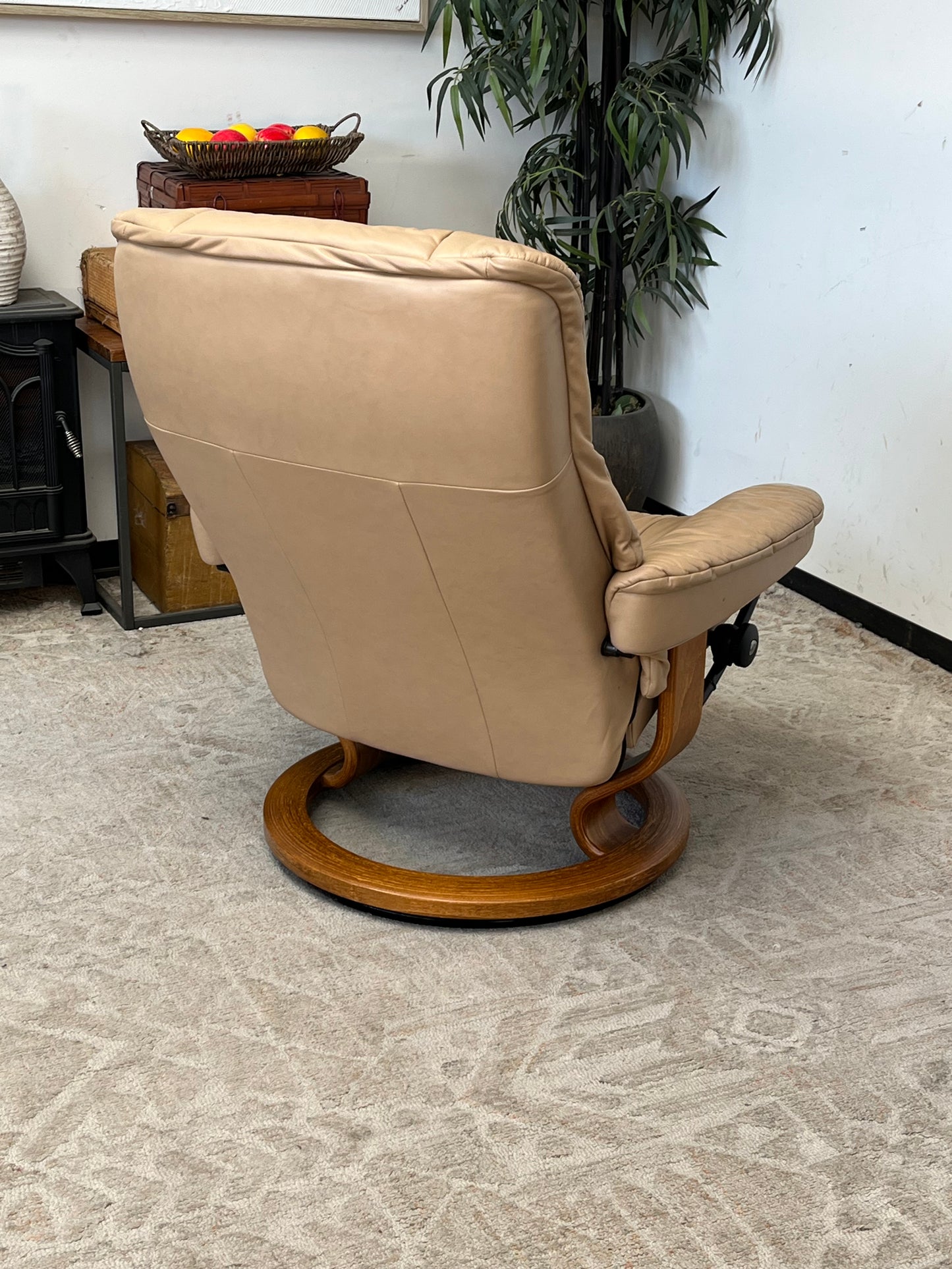 Ekornes Beige Leather Recliner Chair