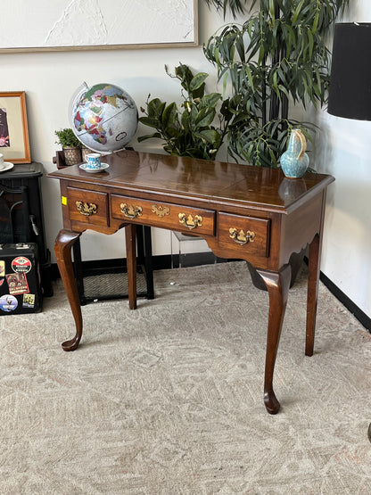 Pennsylvania House Furniture Vanity Desk