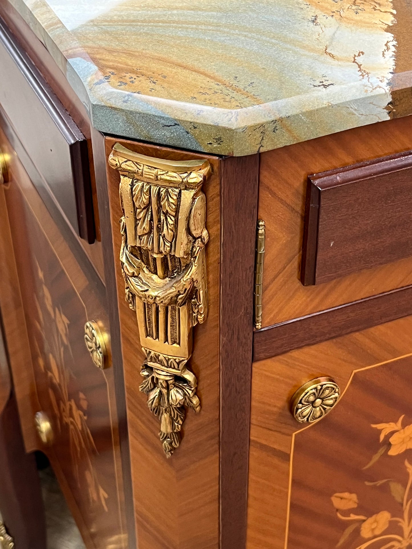French Style Dresser Commode
