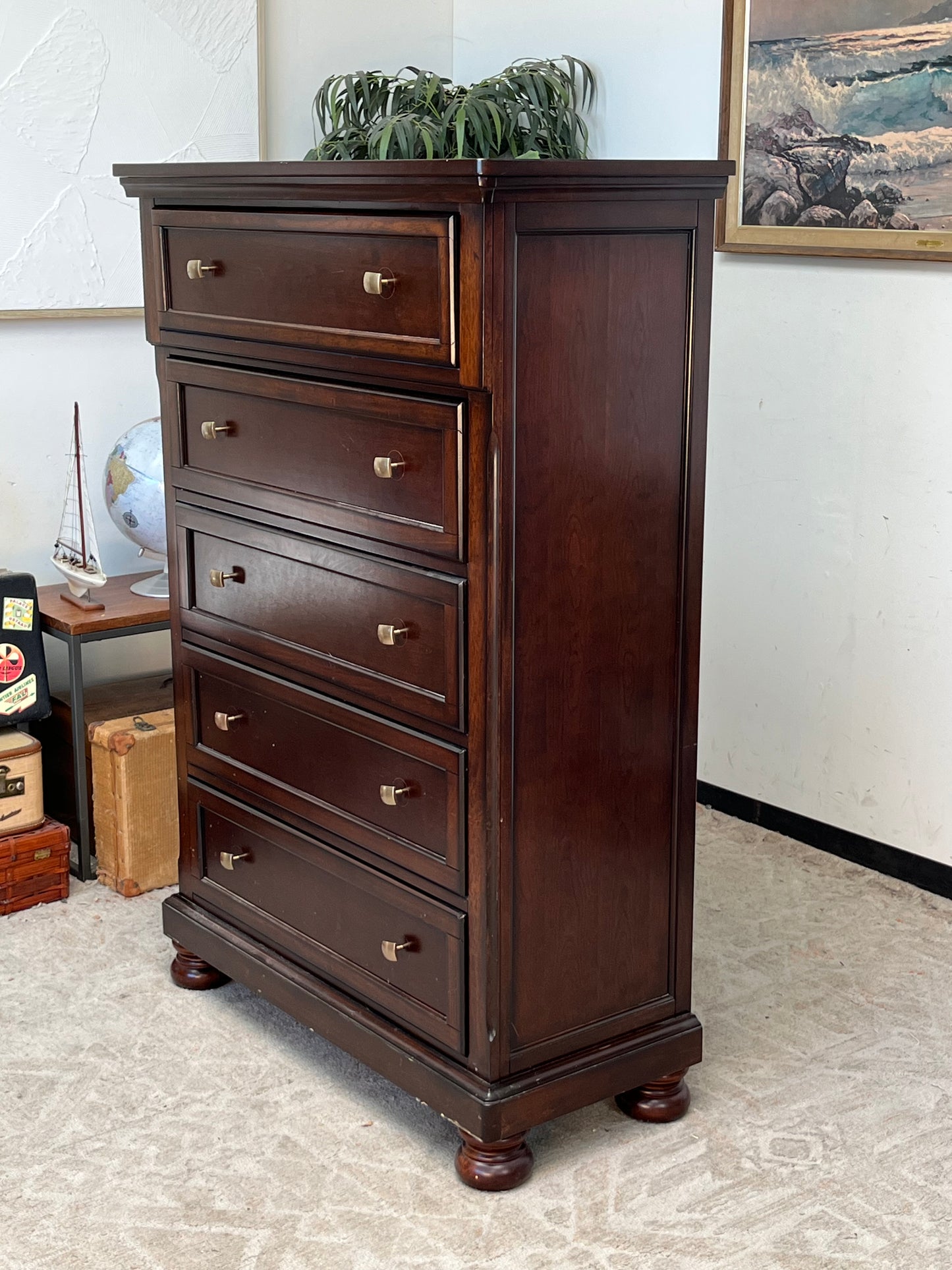 Ashley Furniture Wooden 5 Drawer Dresser