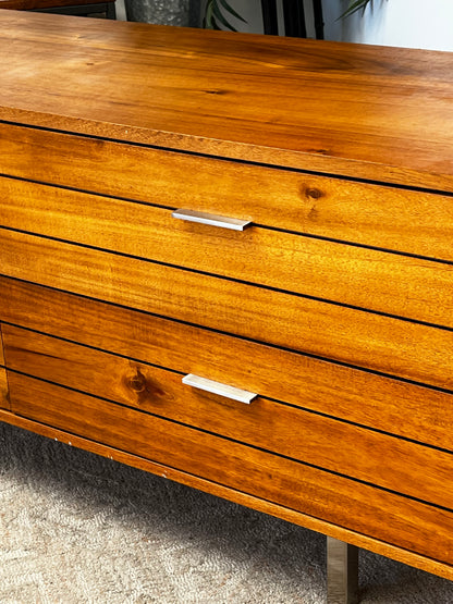 Mid-Century Style 4-Drawer Dresser