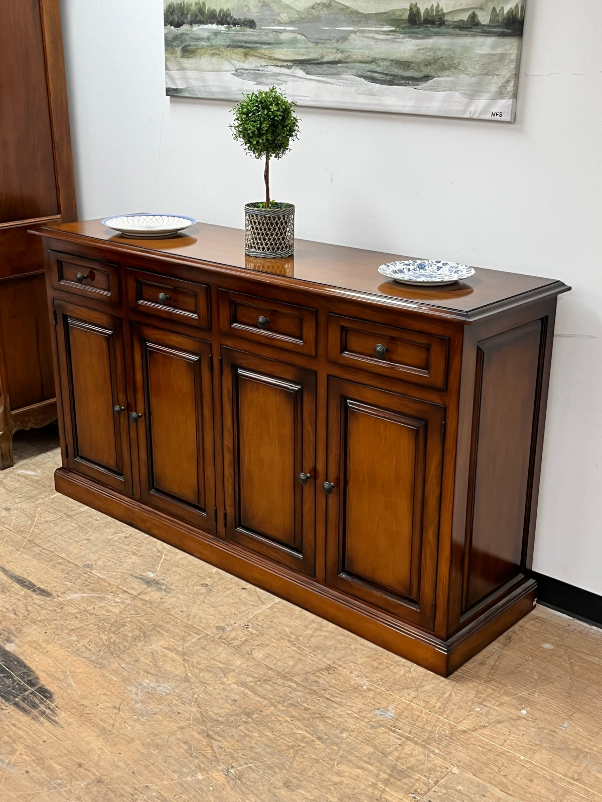 Traditional Style Wooden Buffet