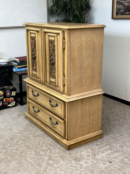 Baroque Style 5-Drawer Dresser Armoire