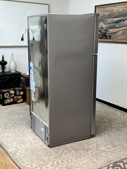 Whirlpool 28-inch Wide Refrigerator