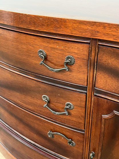 Traditional Style Wooden Buffet