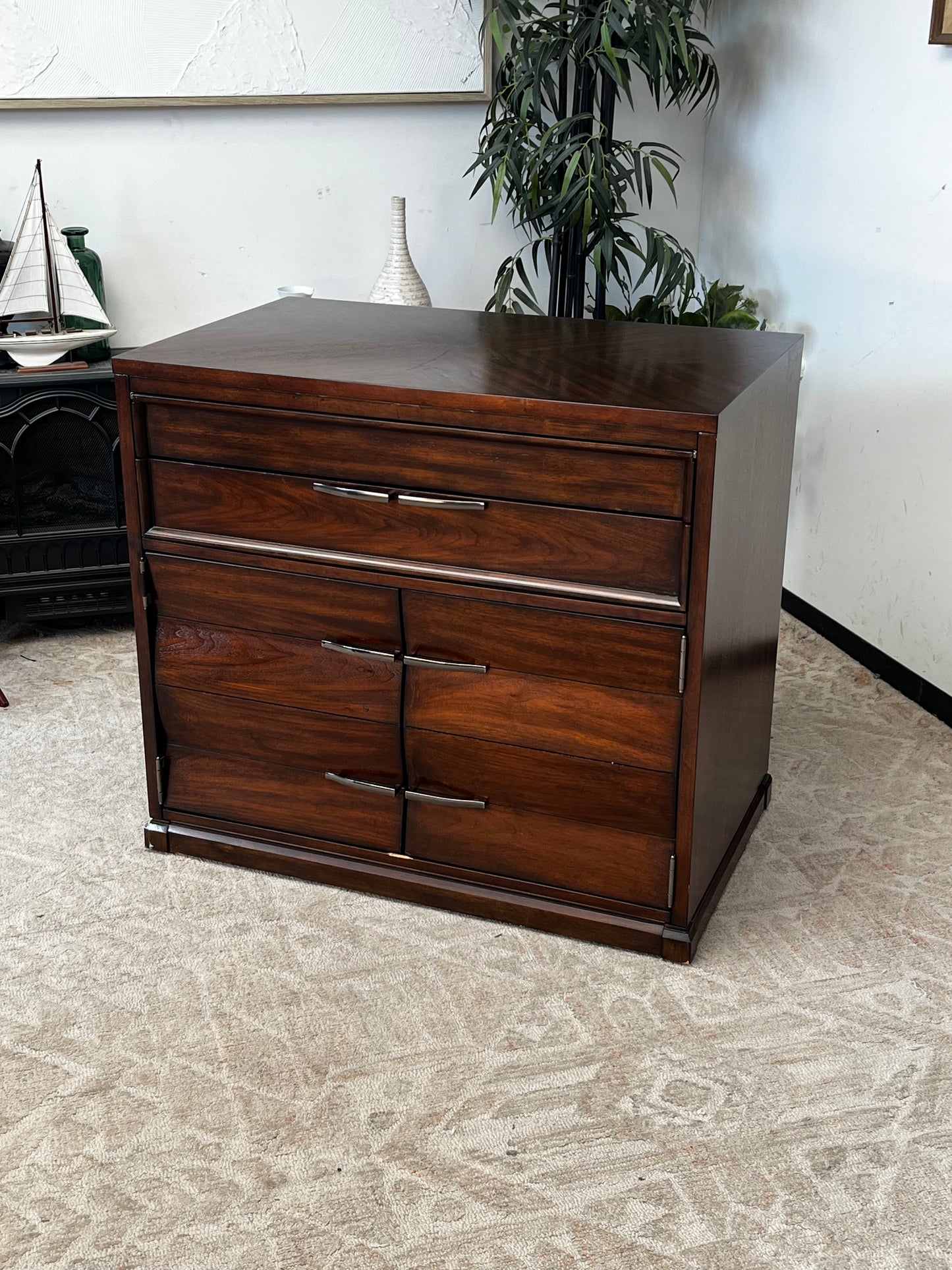 Modern Writing Desk w/Storage