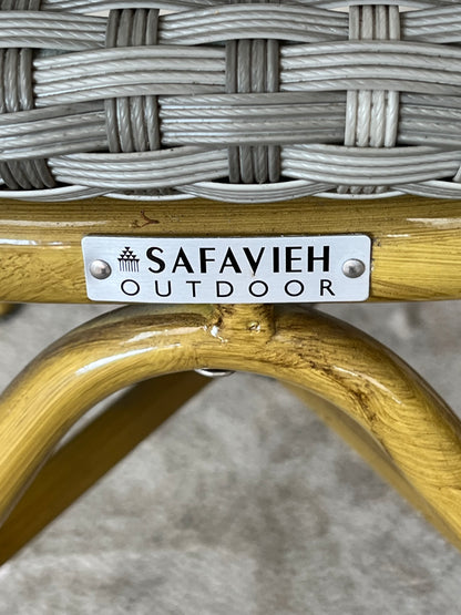 Safavieh Outdoor Wicker Chair