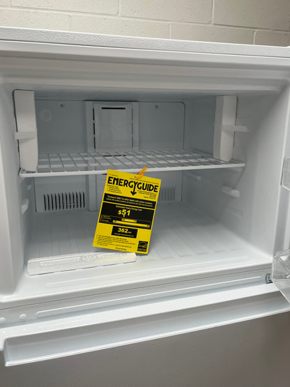 Seasons White 18 Cu. Ft. Refrigerator - Dented