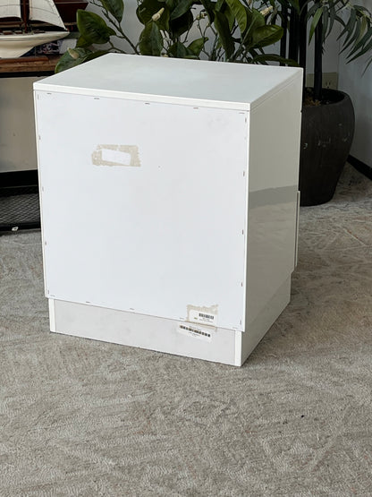 Modern White 2-Drawer Nightstand