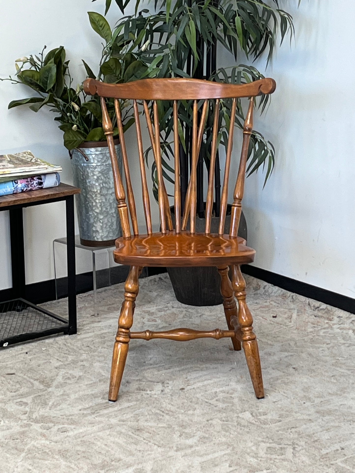 Colonial Style Dining Chair