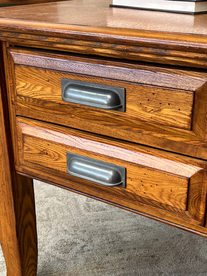 Traditional Side Table w/ Drawers