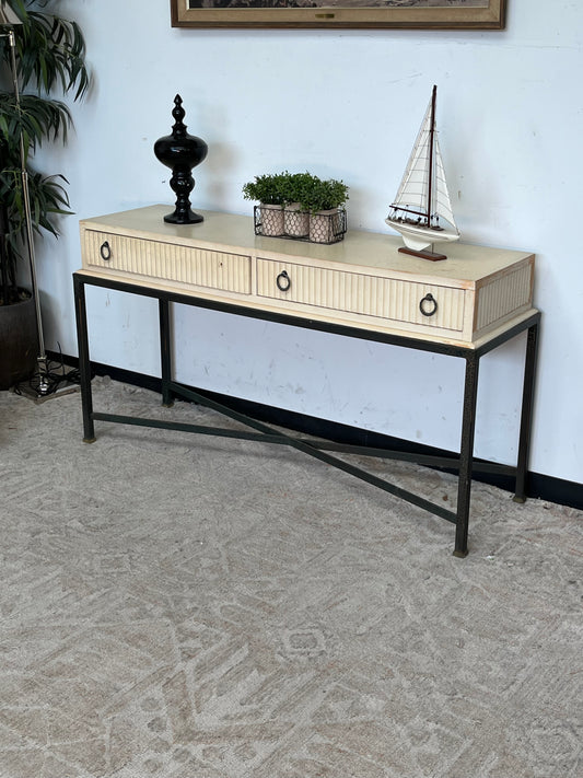 Modern Style Console Table - Missing Handle