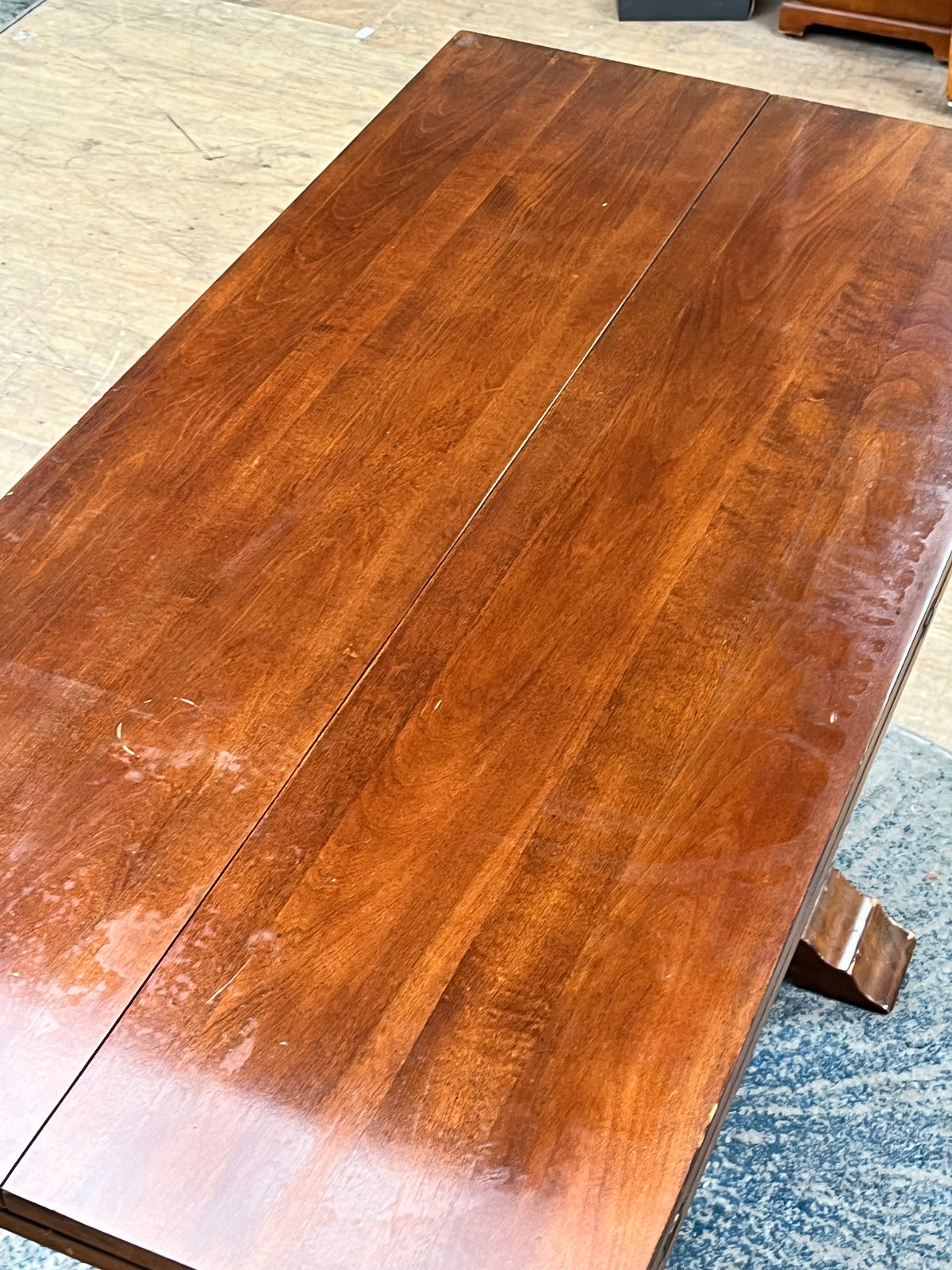 Farmhouse Style Expandable Table