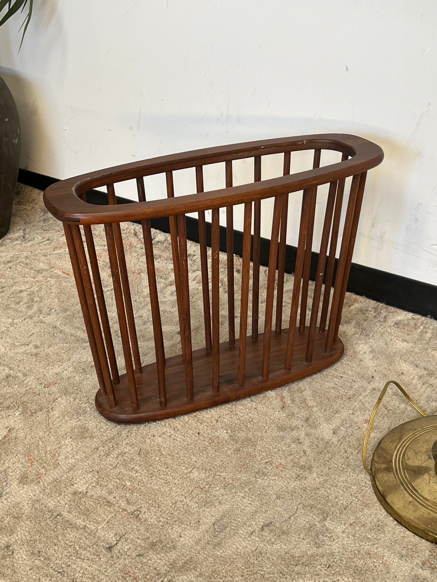 Wooden Spoke Style Umbrella Holder