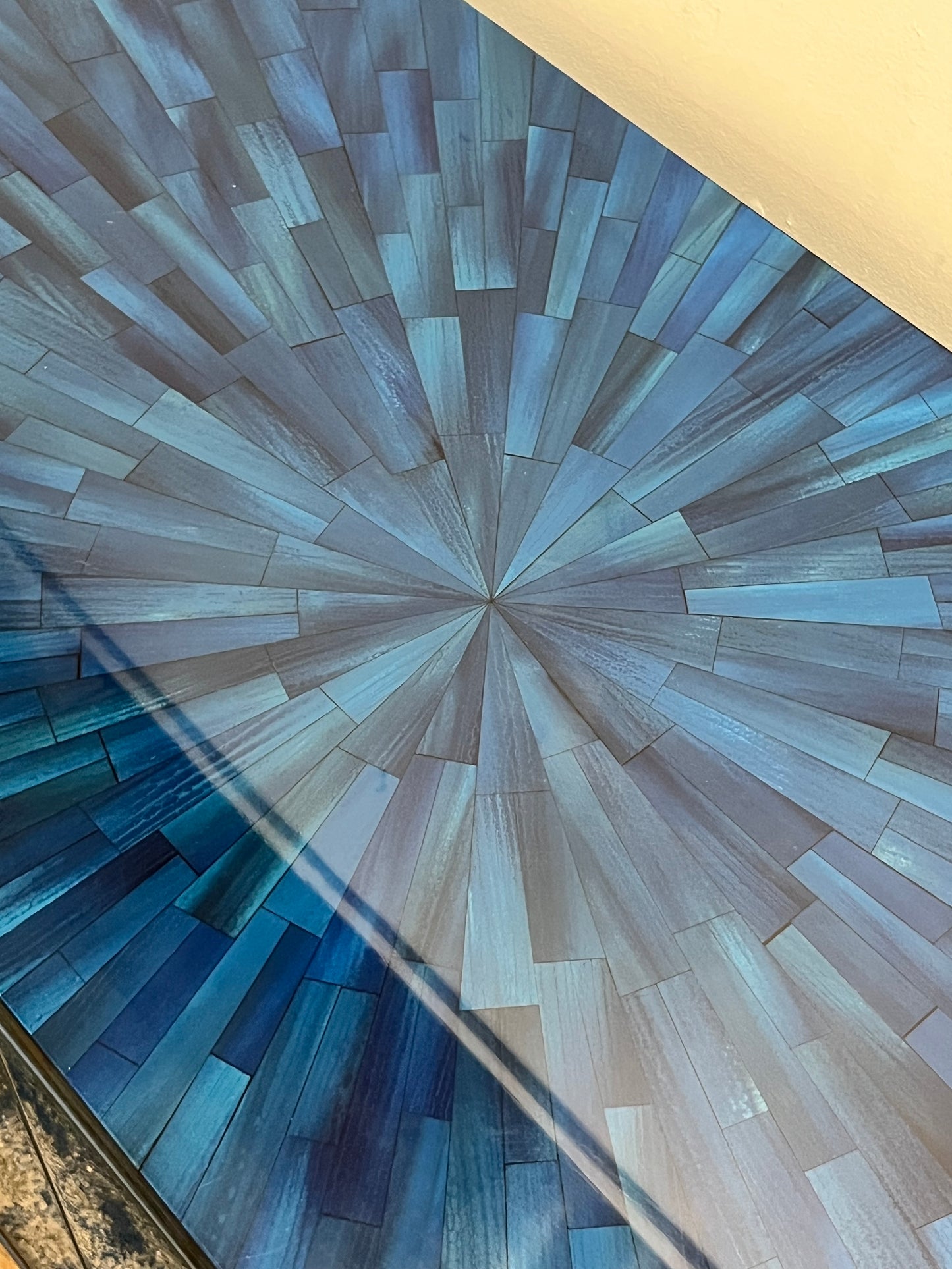 Modern Faux Horn Blue Crednza