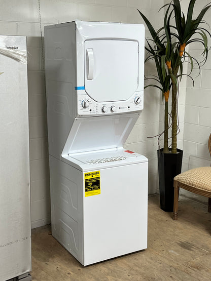 GE 2.3 cu. ft. Washer 4.4 cu. ft. Electric Dryer Combo