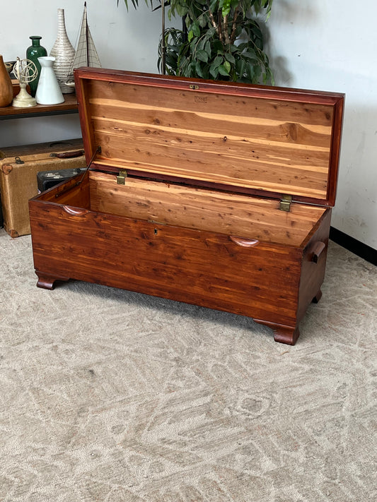 Lane Furniture Vintage Hope Chest