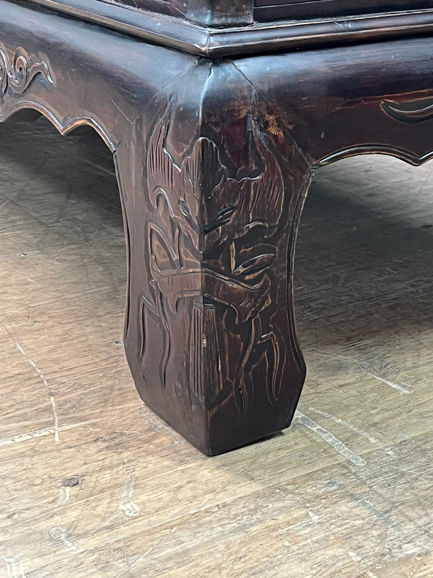 Antique Style Rosewood Day Bed