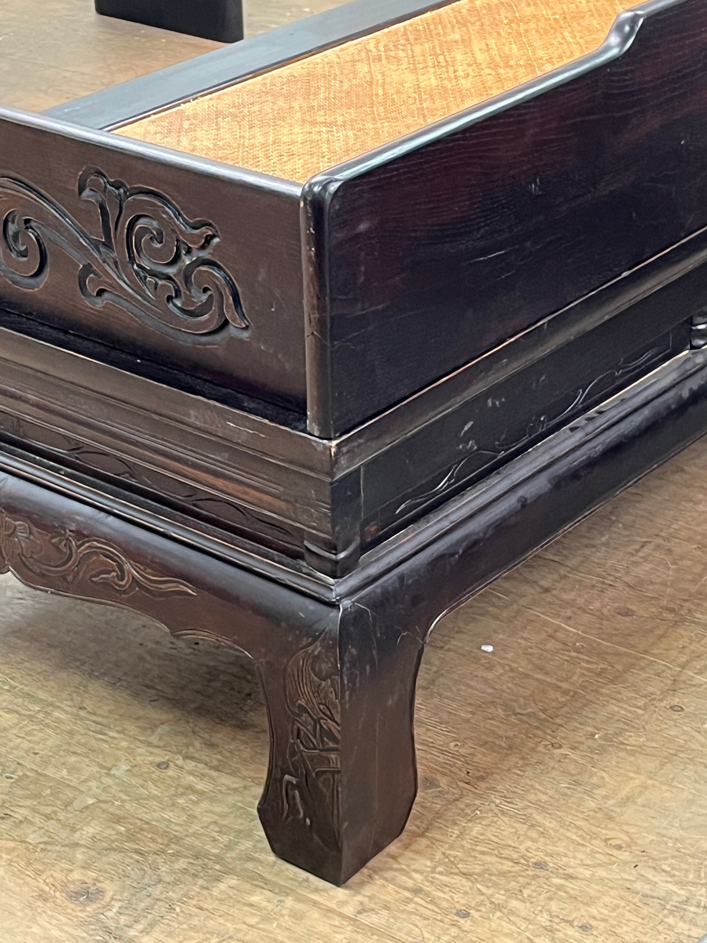 Antique Style Rosewood Day Bed