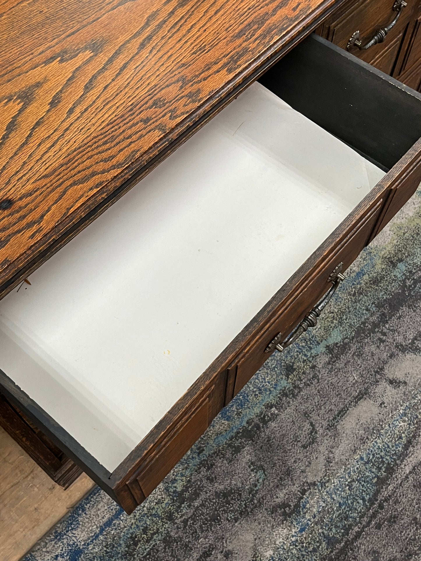 Vintage Style Dresser With Vanity Mirror