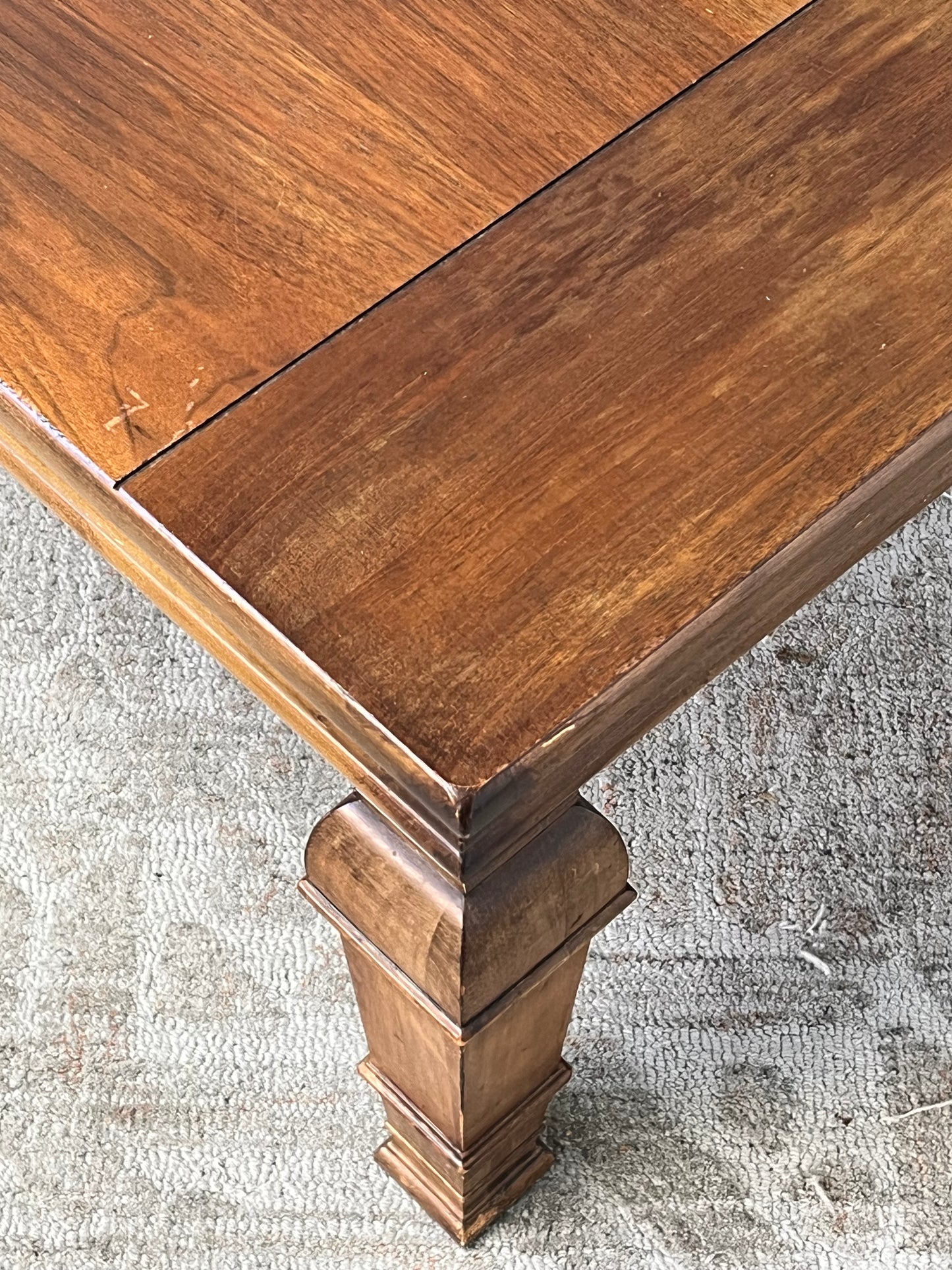 Lane Furniture 50" Coffee Table