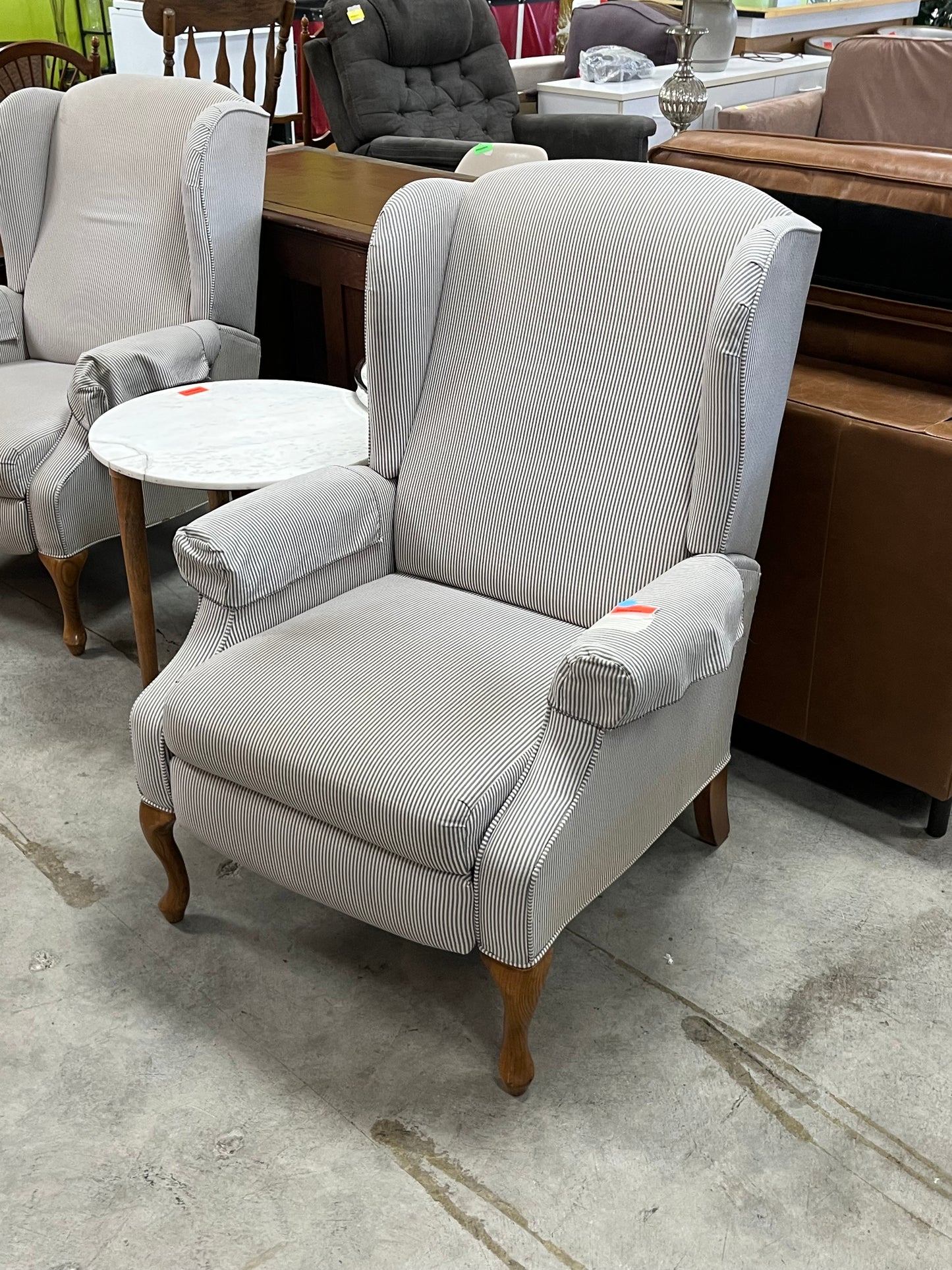 Striped Traditional Style Arm Chair