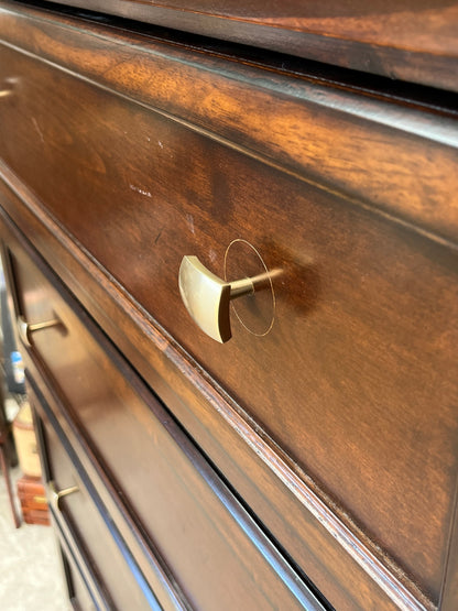 Ashley Furniture Wooden 5 Drawer Dresser