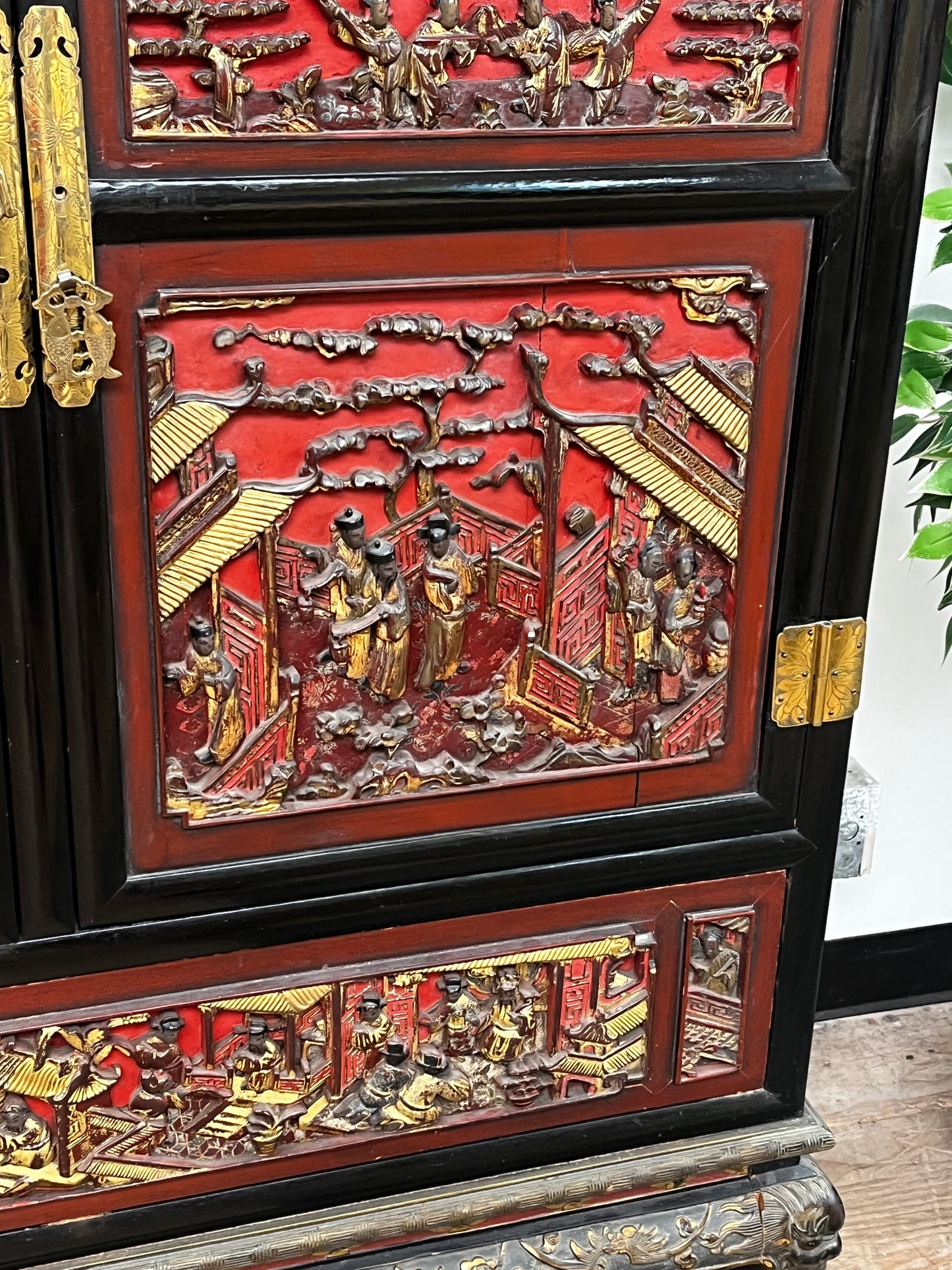 Vintage Ornate China Cabinet - Scene 1