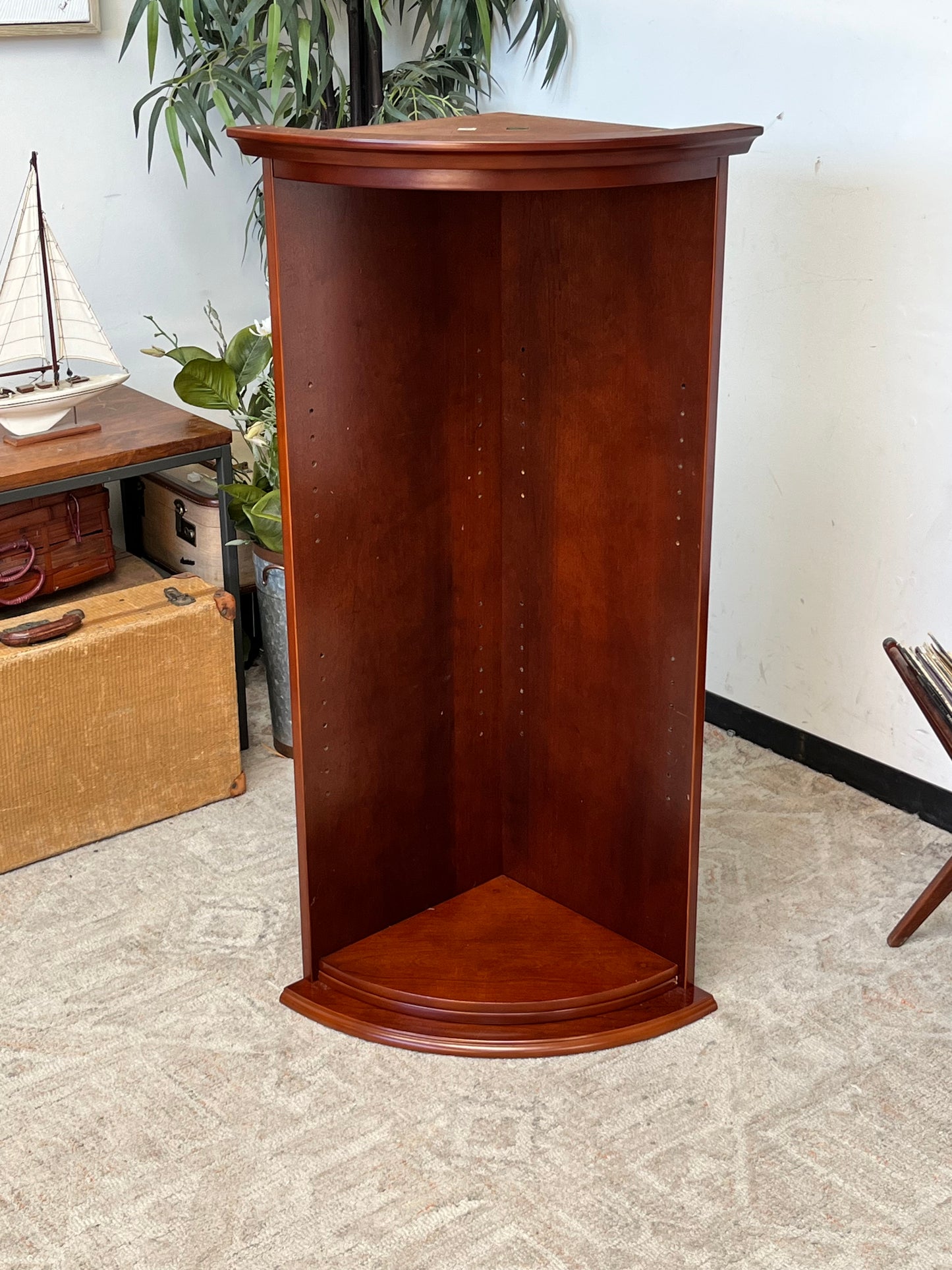 Bombay Company 44" Oval Bookshelf