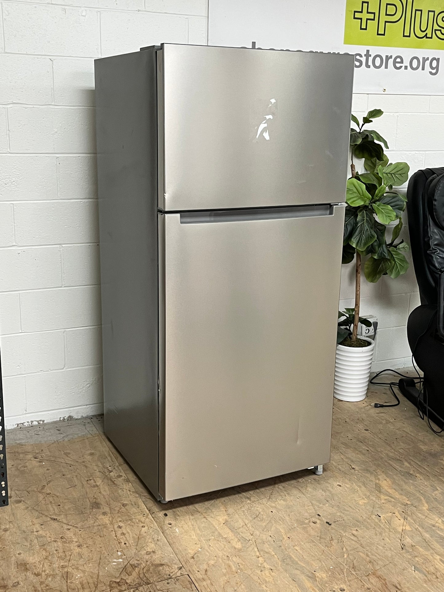 Seasons 18 Cu. Ft. Stainless Steel Refrigerator - Dented