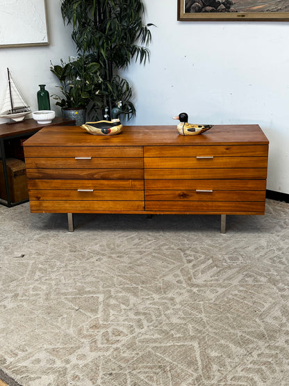 Mid-Century Style 4-Drawer Dresser