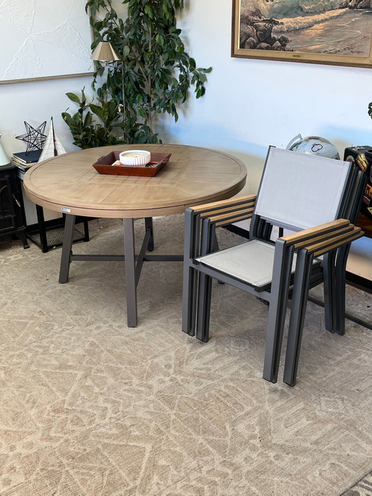 Greemotion Outdoor Game Table with 4 Chairs