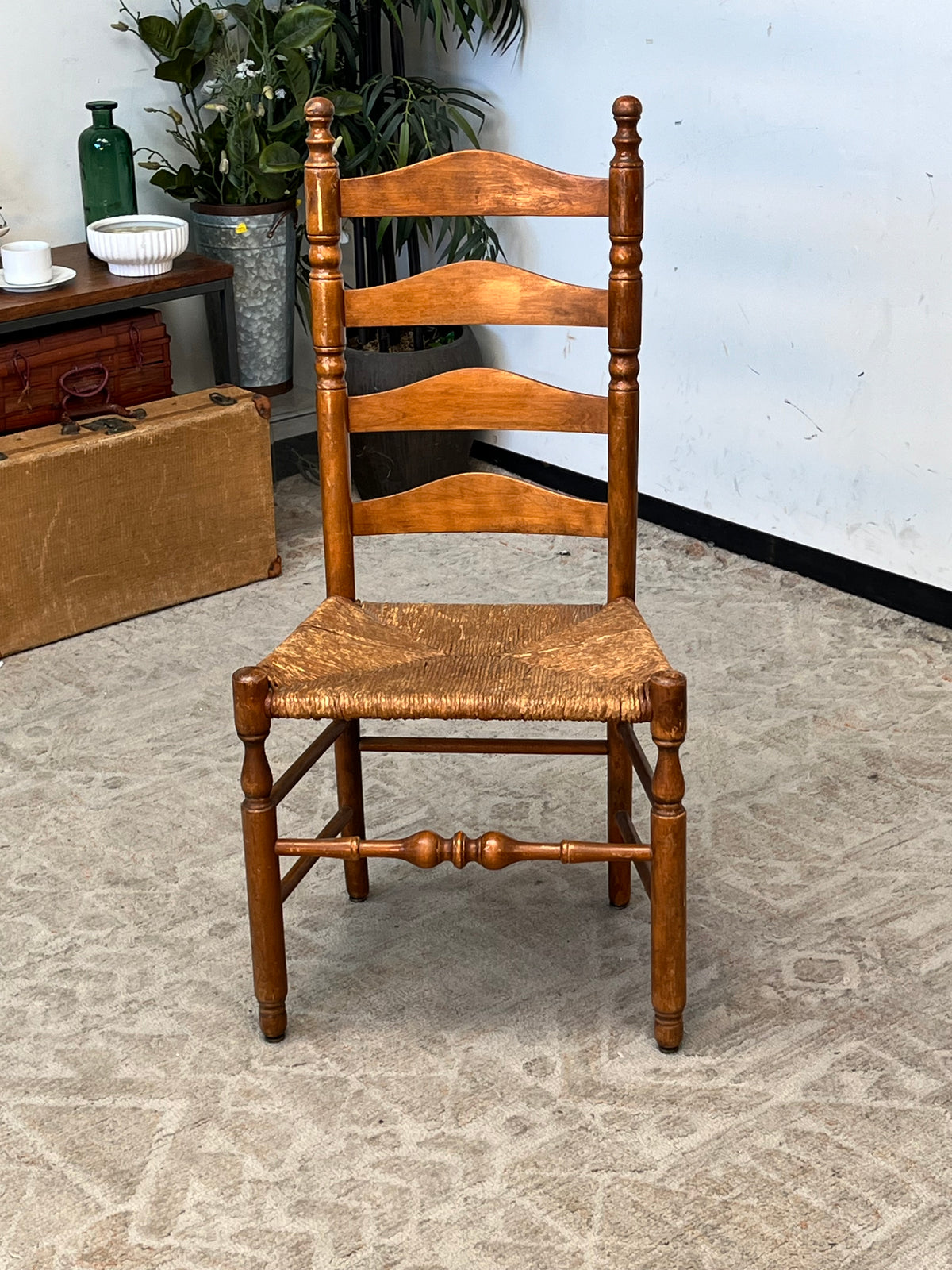Vintage Style Rattan Dining Chair
