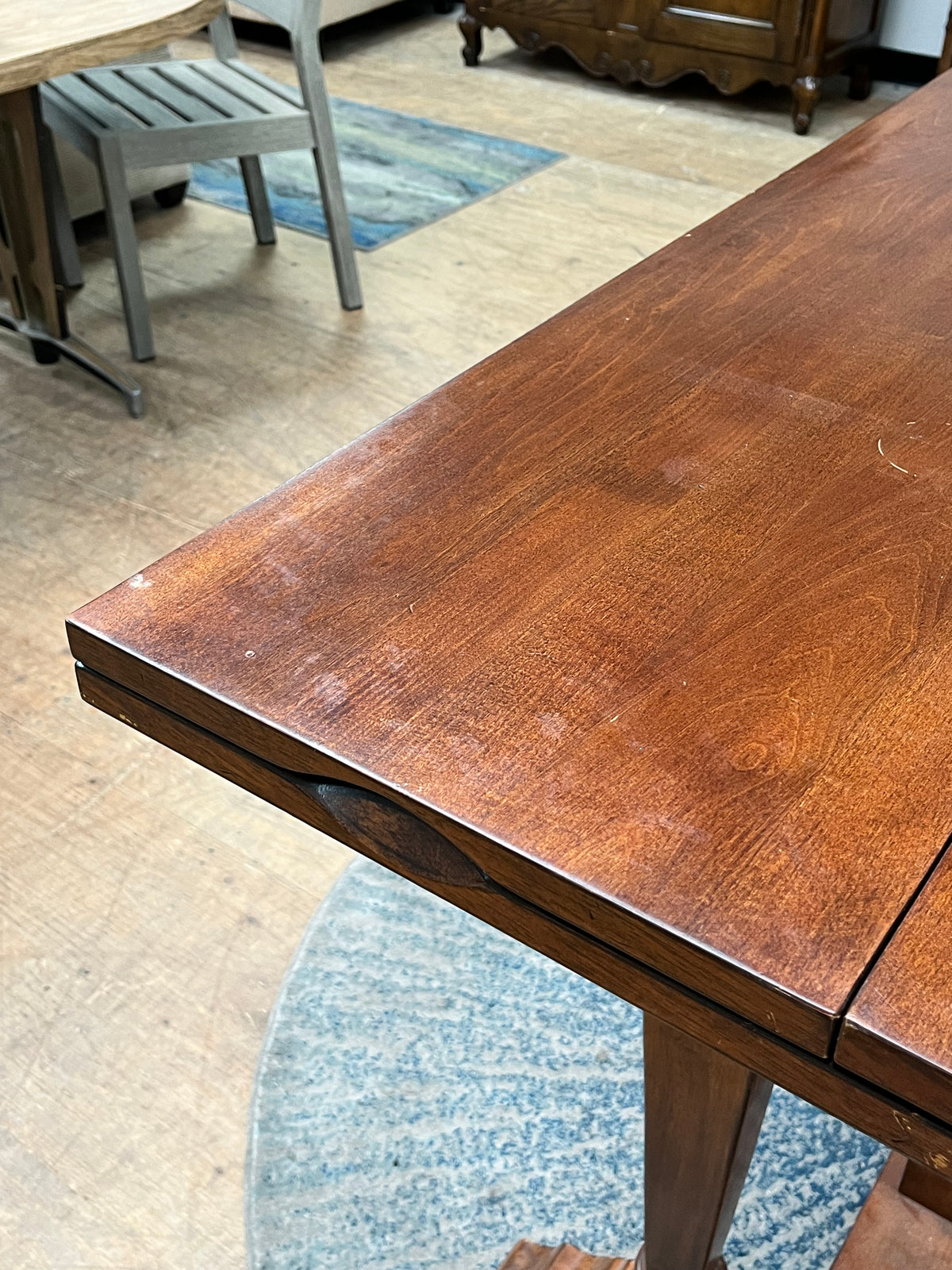 Farmhouse Style Expandable Table