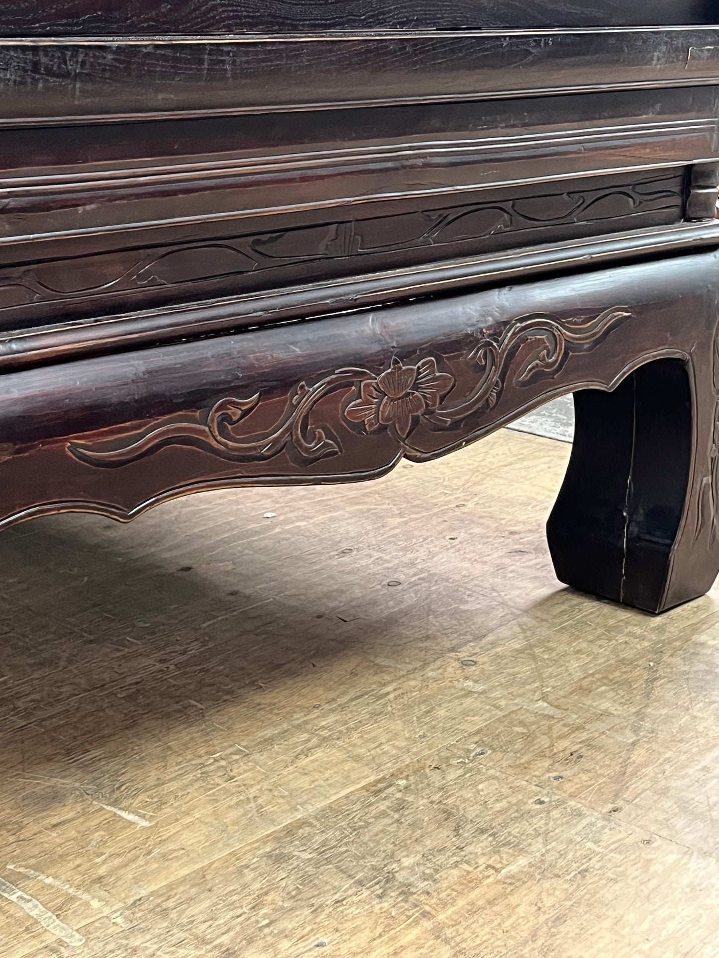 Antique Style Rosewood Day Bed