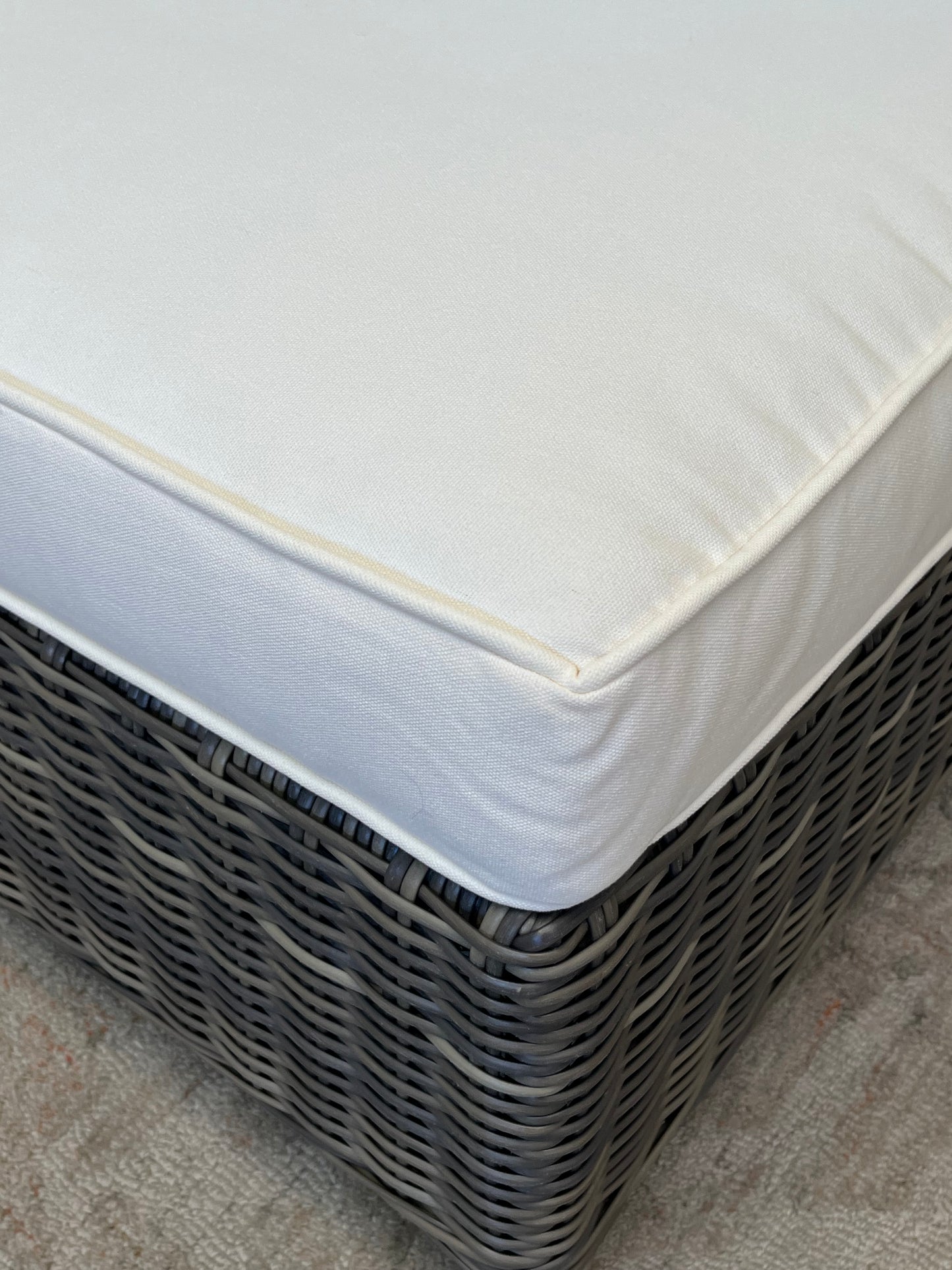 Outdoor Poly Rattan Gray Chair