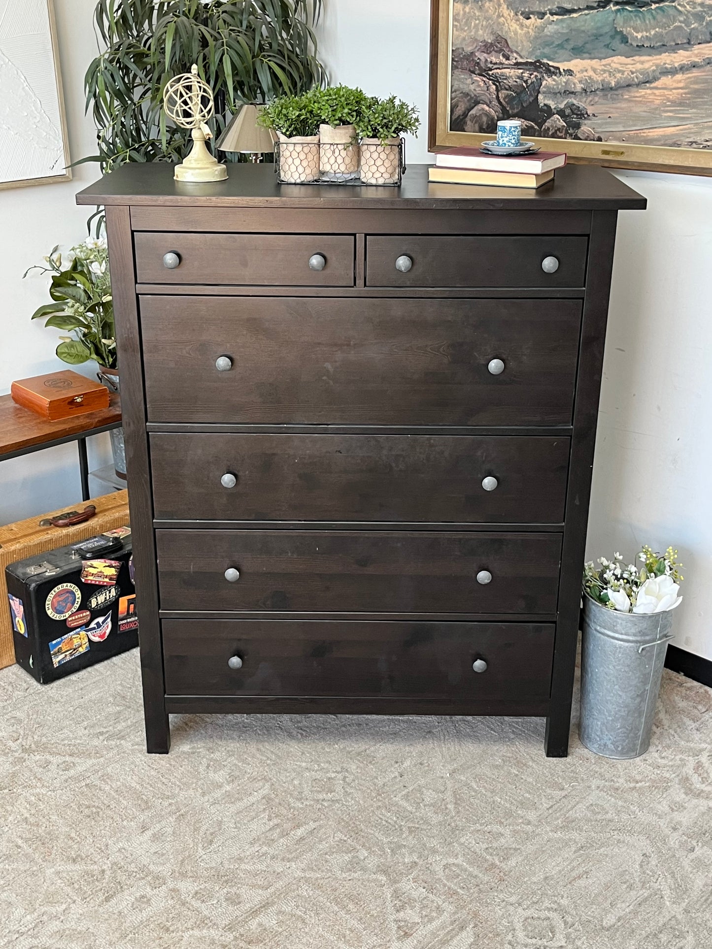 Traditional Style 6-Drawer Dresser