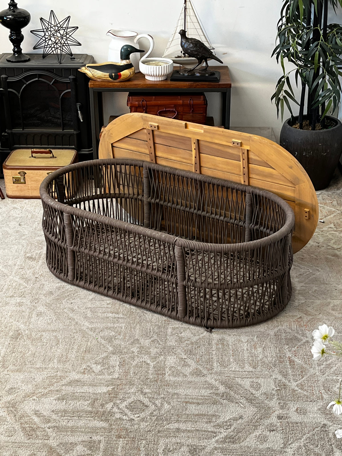 Outdoor Coffee Table WIth Storage